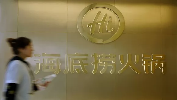 海底撈再爆食安問題！蘸料里有蒼蠅，涉事店停業(yè)整改