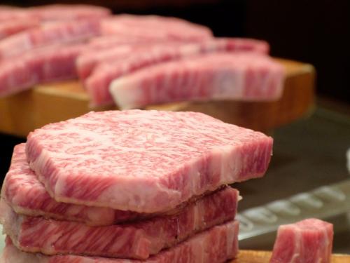 我國豬肉缺口將達(dá)1680萬噸！5月進(jìn)口豬肉量大漲63%