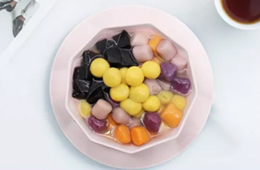 “網(wǎng)紅爆品”千味央廚大黃米湯圓上市，“大小”組合拳實(shí)力圈粉，絕對(duì)硬核！