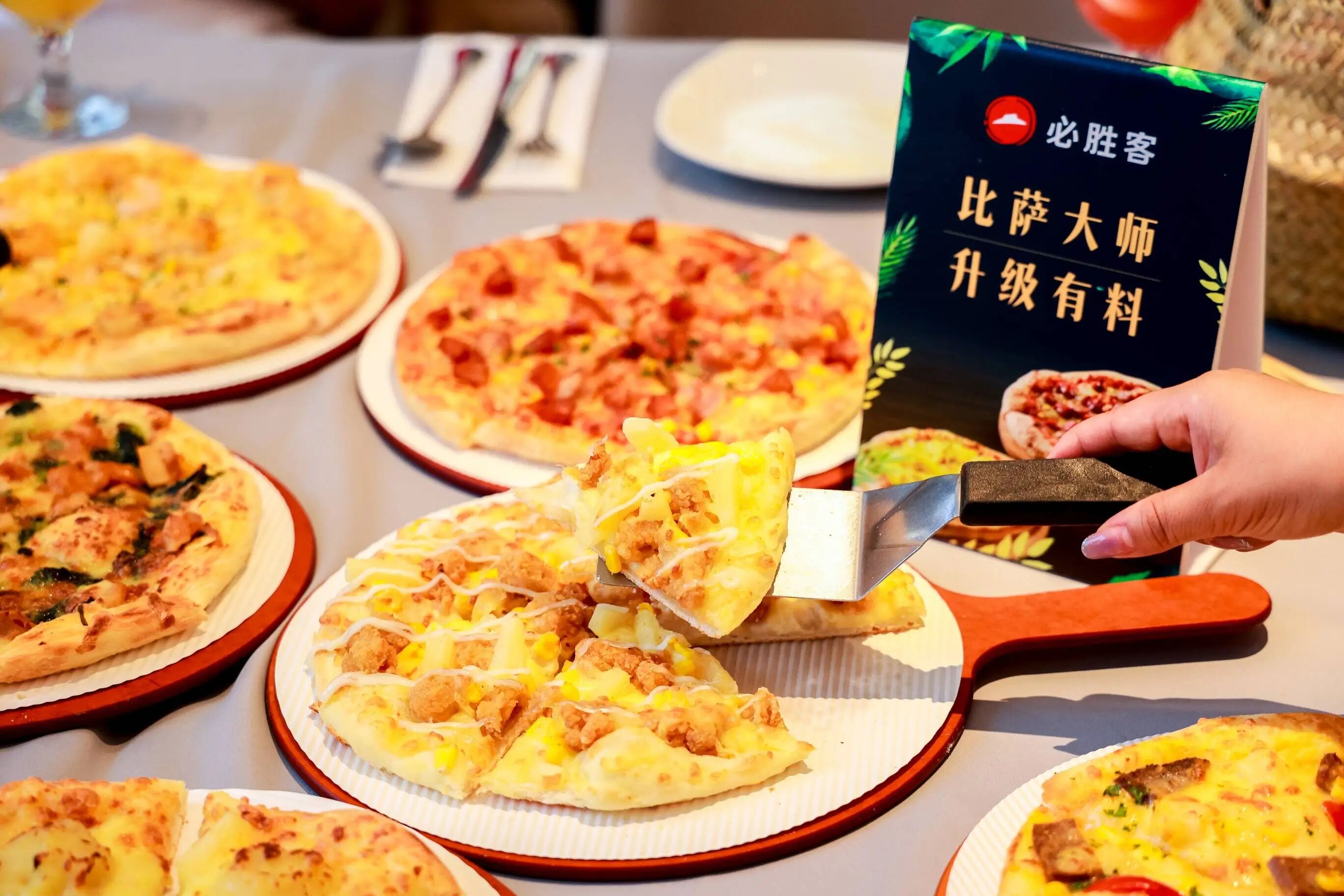 1764638745939082.jpg 1764638745939082.jpg